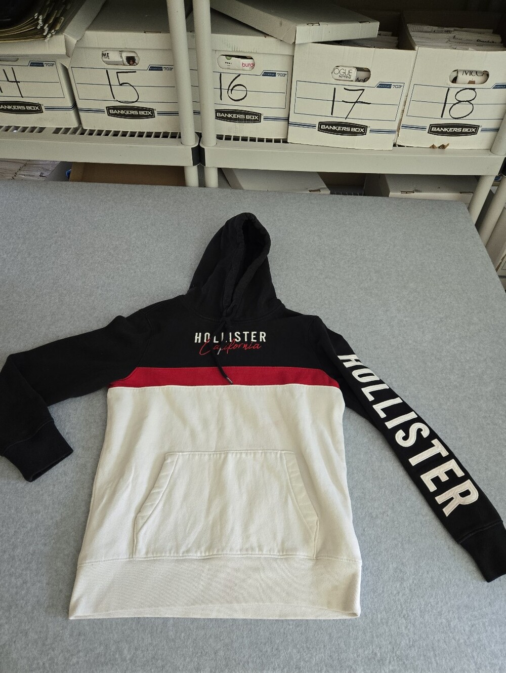 Hollister Size Medium Hoodie Black Red White Color Block